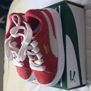 Boys Puma Suede Sneakers